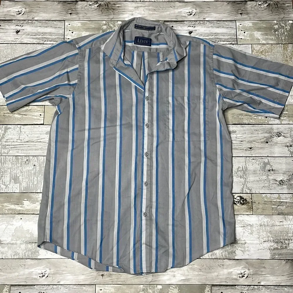 Vintage Levi’s Striped Button Down Medium